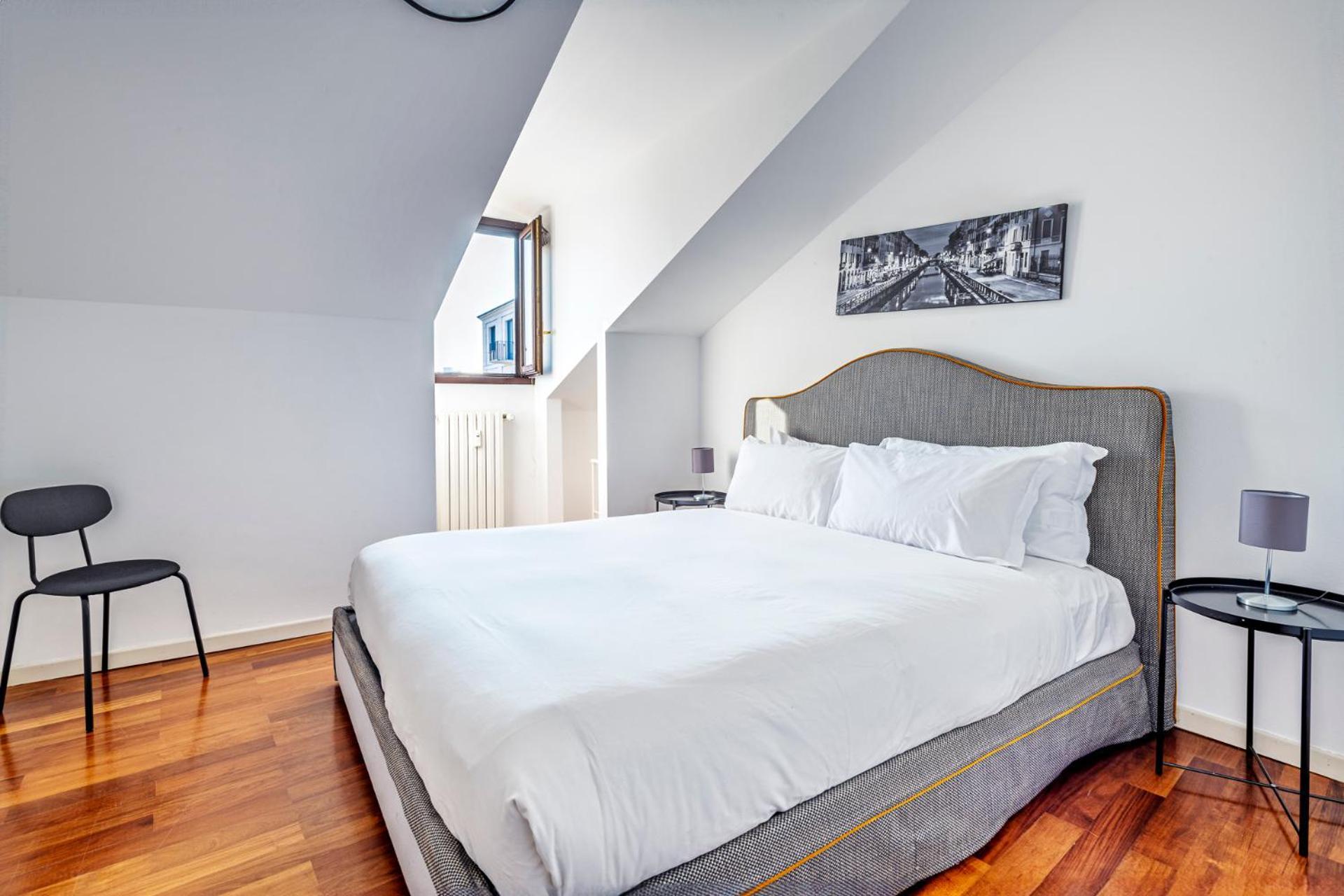 Elegant 2 Bedrooms Apartments Near Duomo Milan Luaran gambar